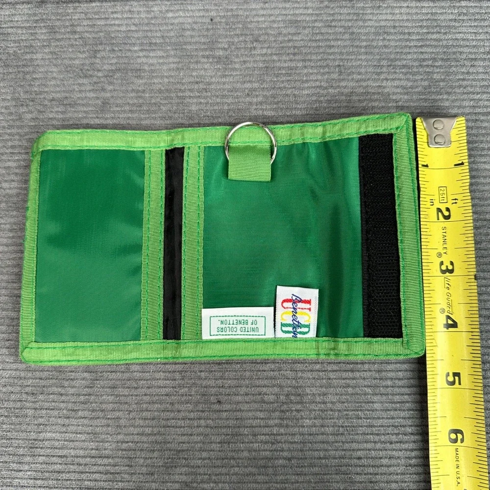 United Colors of Benetton Vintage Trifold Nylon Wallet Green Hook Loop 90s UCB